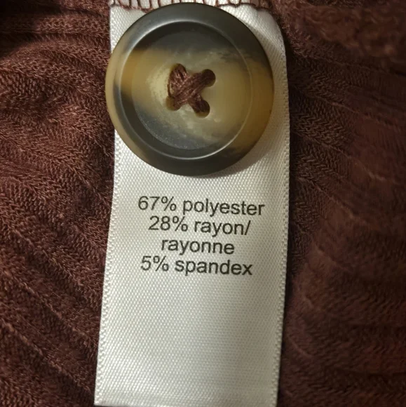 Maurices Heartland Brick Red Ribbed Henley Button Detail Long Sleeve Tee Large - Picture 7 of 8